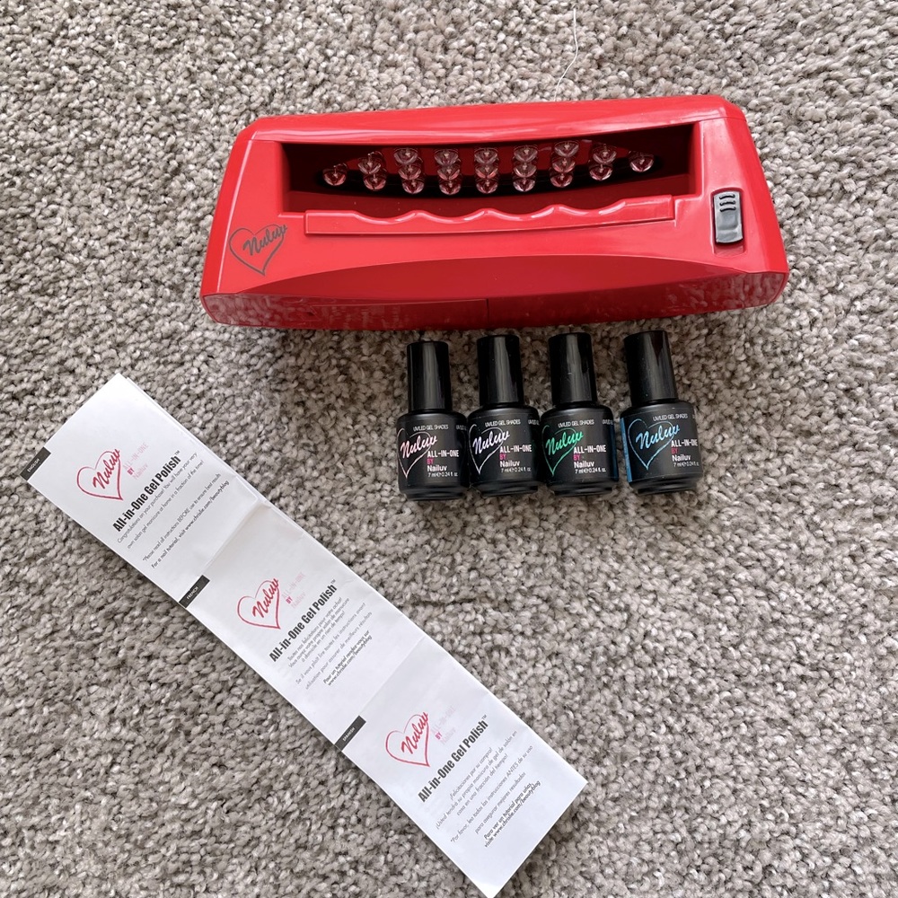 All-in-one Gel Polish with Portable operated LED Lamp